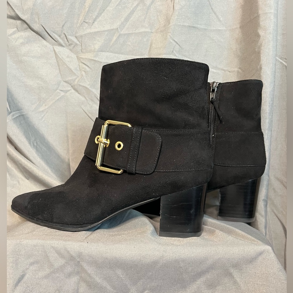 Stuart Weitzman Buckler Booties Size 9 - image 2